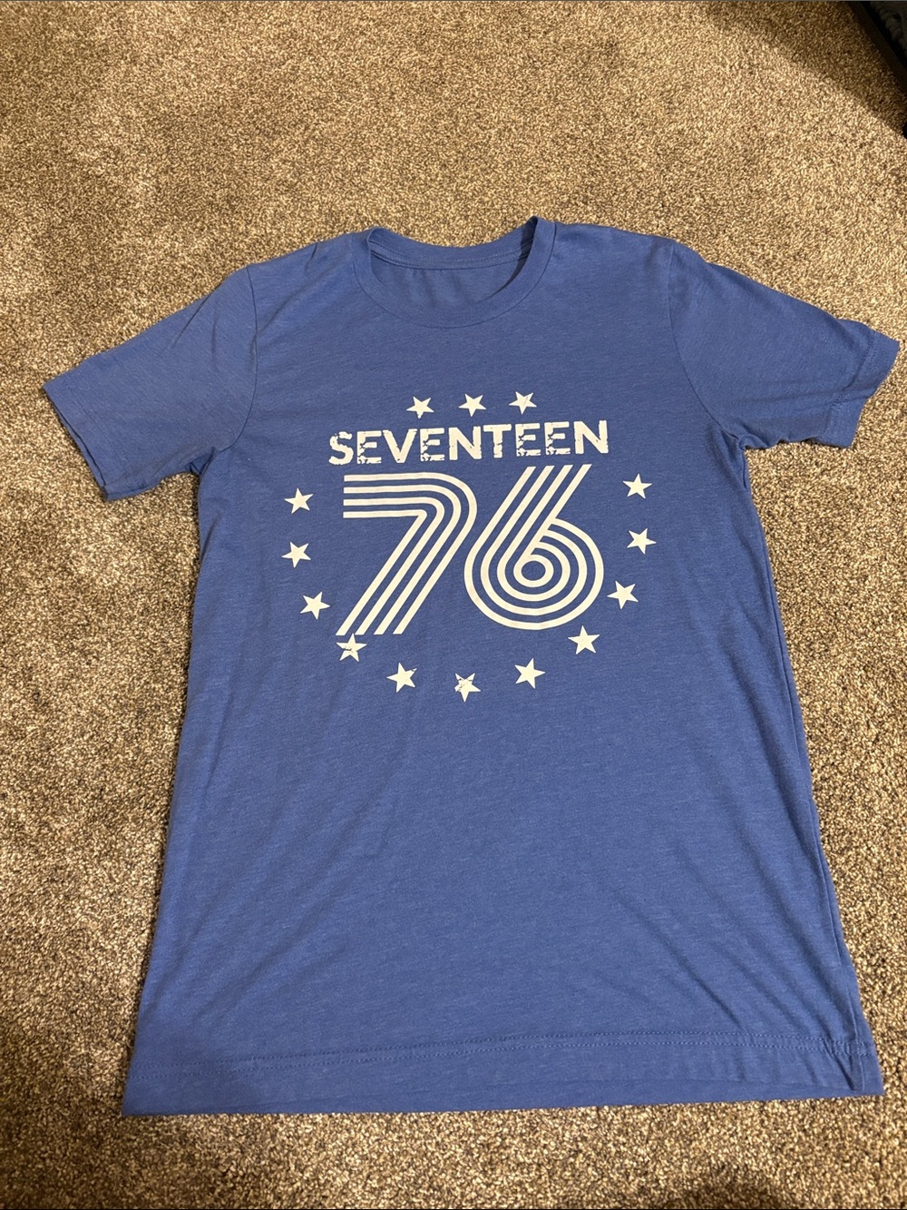 Seventeen 76 Graphic Tee - Blue
